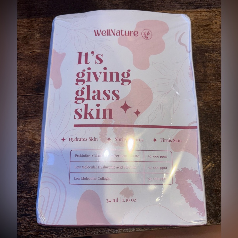 WellNature It’s Giving Glass Skin Face Masks 4 Pack
